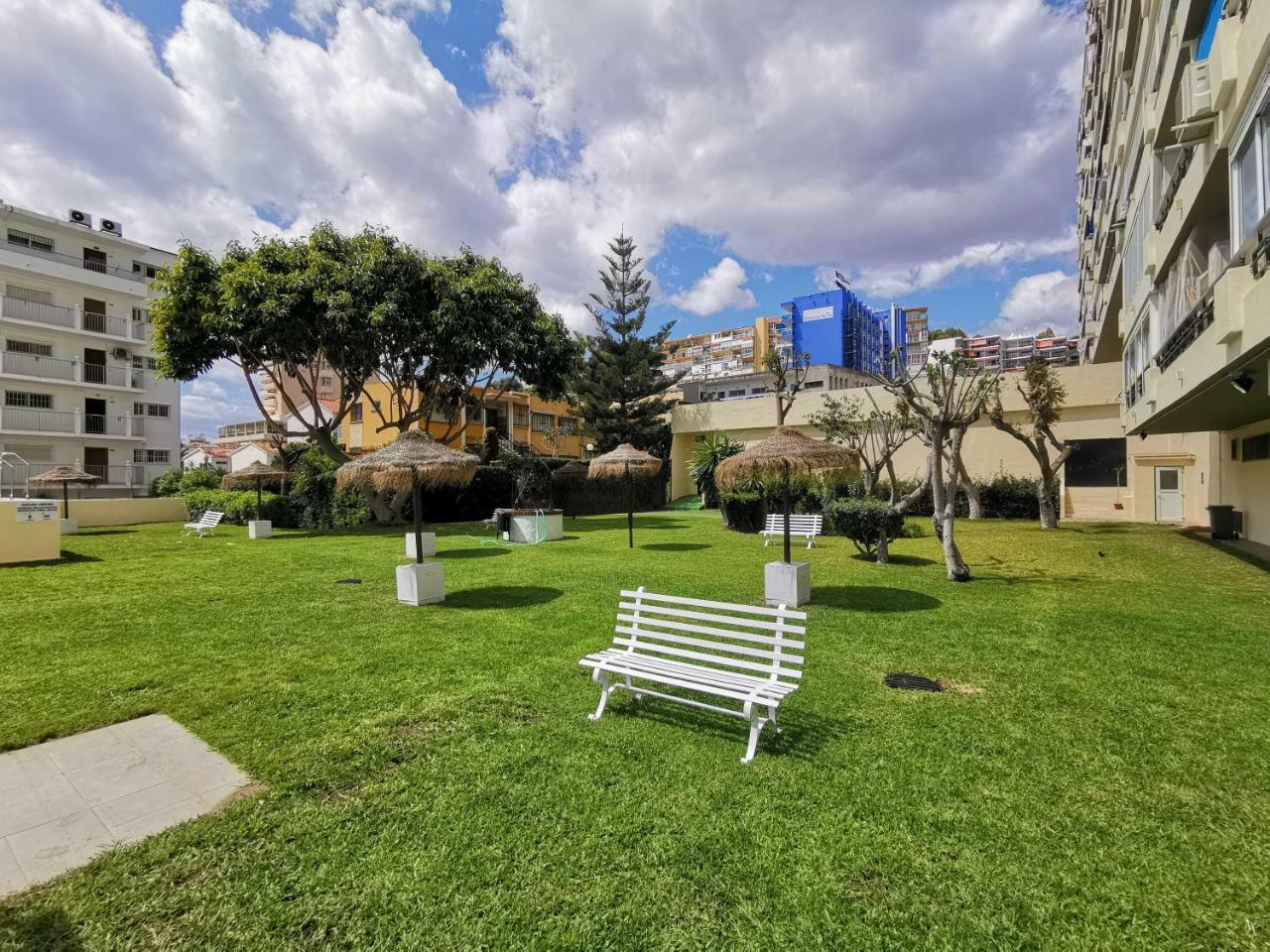 Apartamento Carihuela Torremolinos Ngoại thất bức ảnh